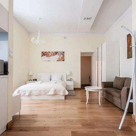 Elegant Apartment Foksal 华沙 外观 照片