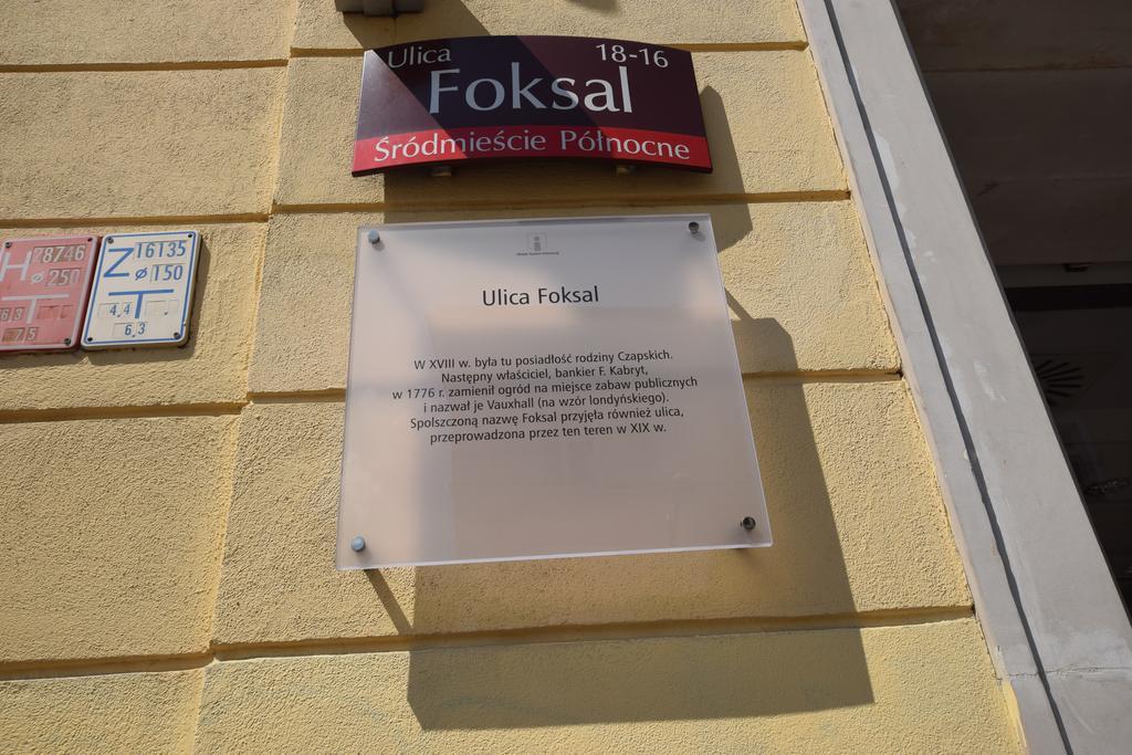 Elegant Apartment Foksal 华沙 外观 照片