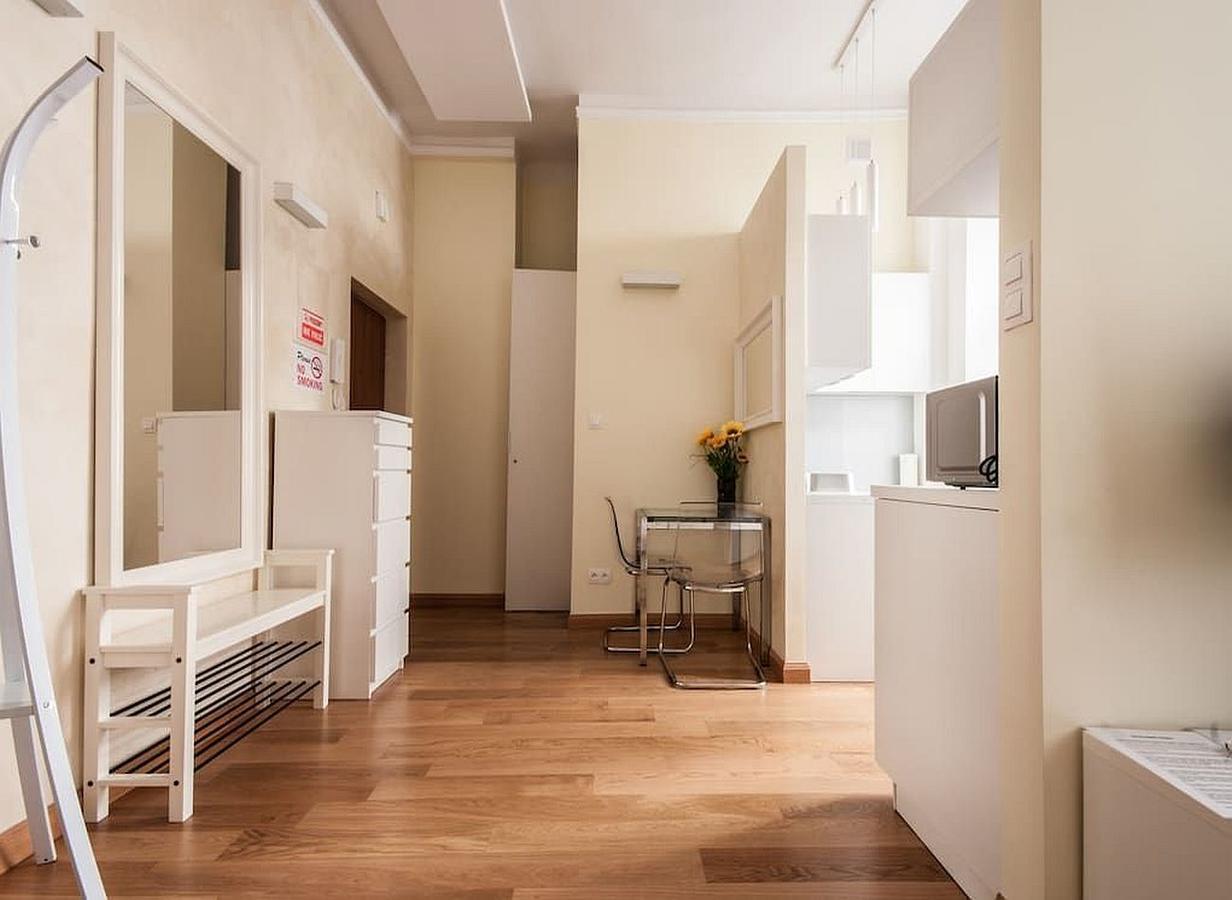 Elegant Apartment Foksal 华沙 外观 照片